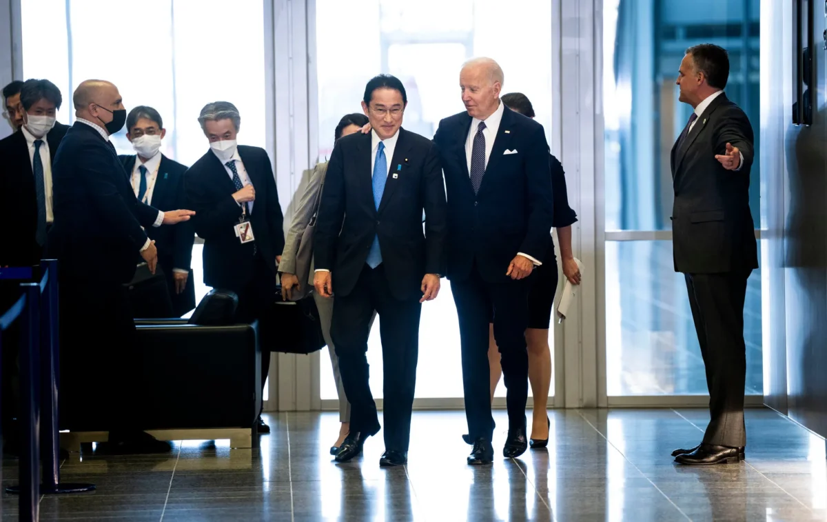 Biden welcomes Fumio Kishida